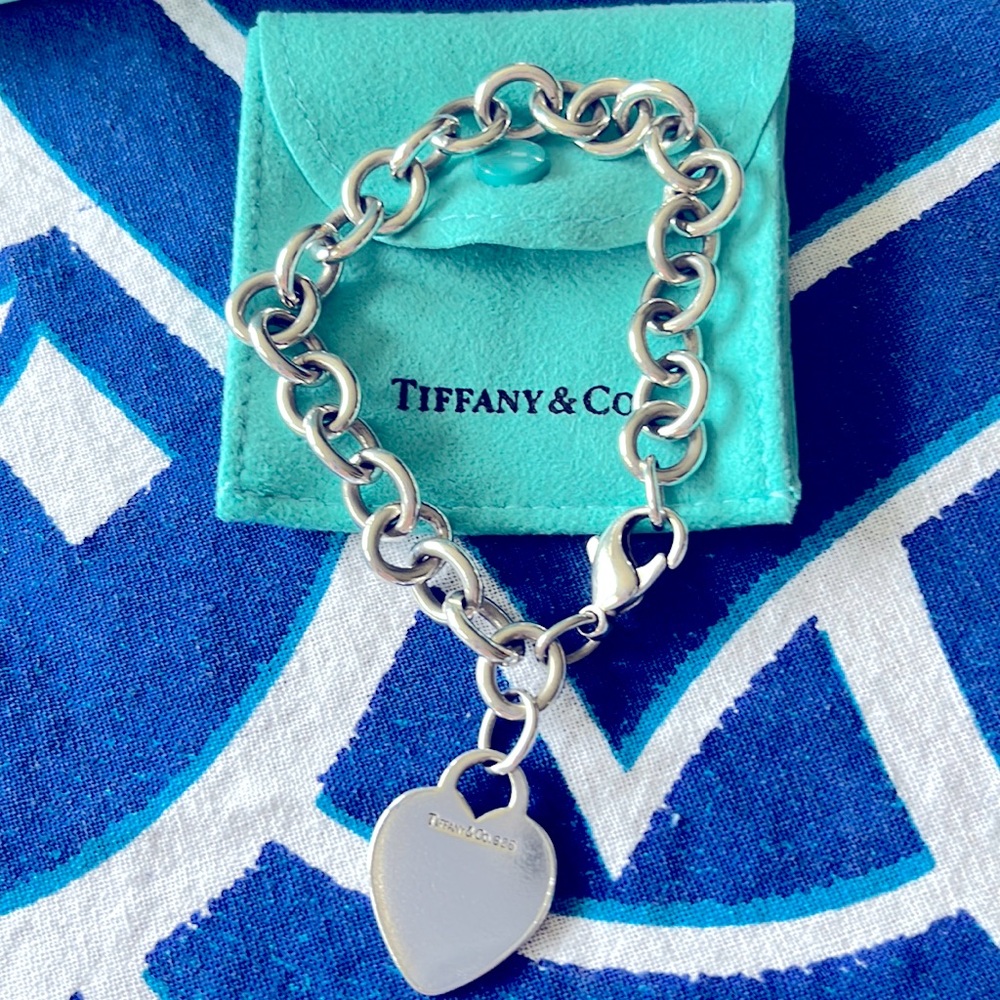 Tiffany’s heart chain link bracelet-vintage